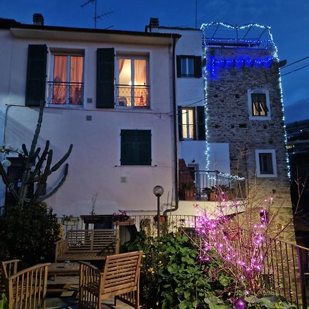 La Torretta Di Piero Con Terrazzi E Parcheggio Privato Citra Zero Zero Ottanta 31Lst0282 Apartment อิมเปรีอา ภายนอก รูปภาพ