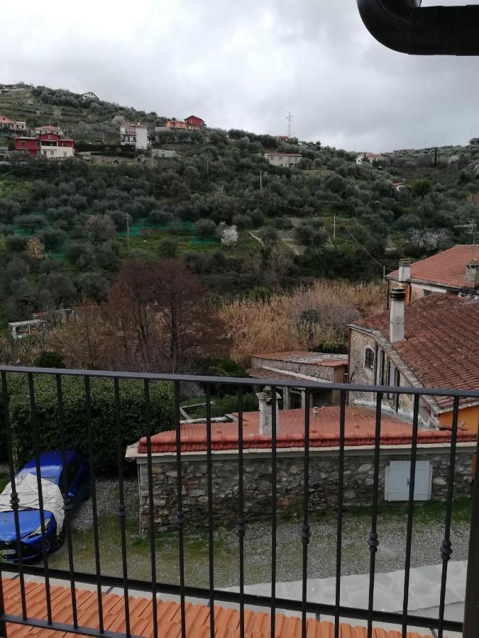 La Torretta Di Piero Con Terrazzi E Parcheggio Privato Citra Zero Zero Ottanta 31Lst0282 Apartment อิมเปรีอา ภายนอก รูปภาพ